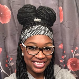 Meet your Posher, Jacqueline